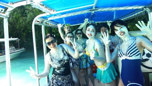 娱乐吃瓜君七夕,七夕甜蜜瞬间，明星情侣甜蜜互动大盘点